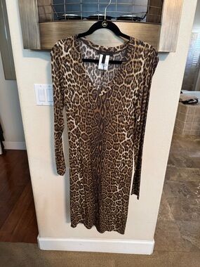 BCBGMaxAzria Leopard Print Long Sleeve V-Neck Dress - Brown